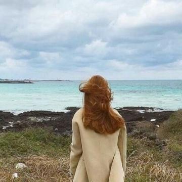 背影头像女生唯美漂亮2020最新 感情辜负我生活也没放