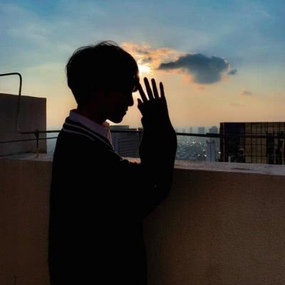 男生头像:渣男必备