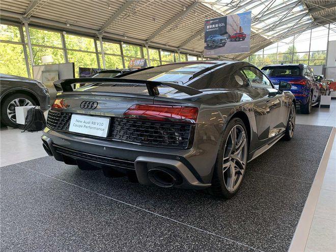 全新奥迪r8跑车现车价格直降促销