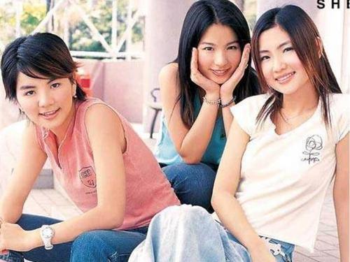 she合体为ella庆生,网友:让人羡慕的友情!