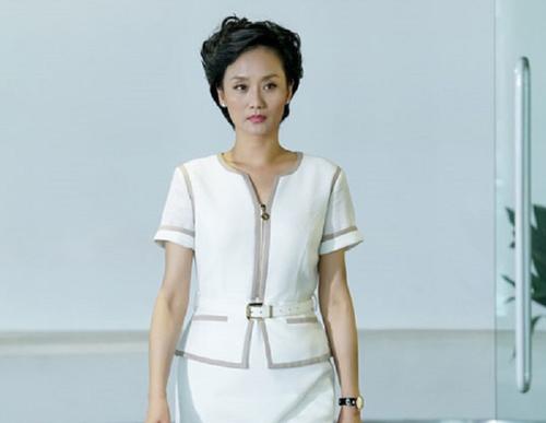 人生赢家李颖有大富豪老公,女儿是奥运冠军,儿子一线