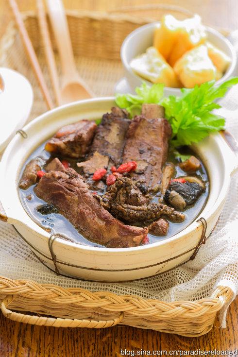 南洋肉骨茶味养兼备的星马传奇