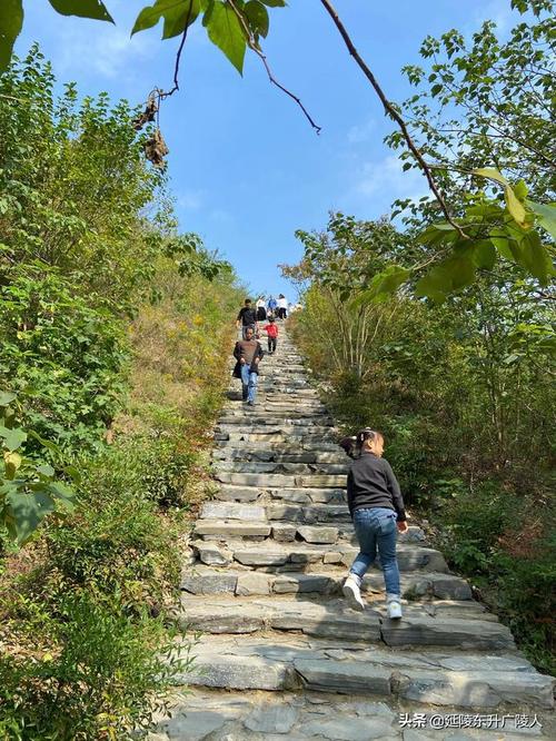 常州孟河小黄山常州最新人气景点宕水碧且幽秋叶红似火结庐春申君