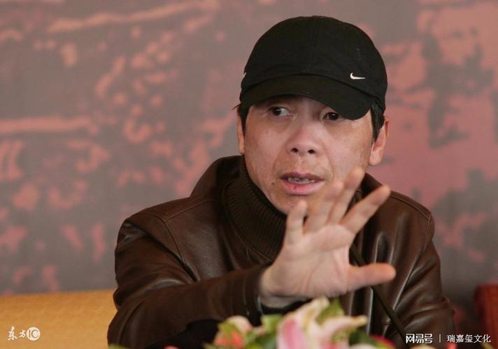 中国5大导演年薪排名, 冯小刚居然排第四, 第一名年薪