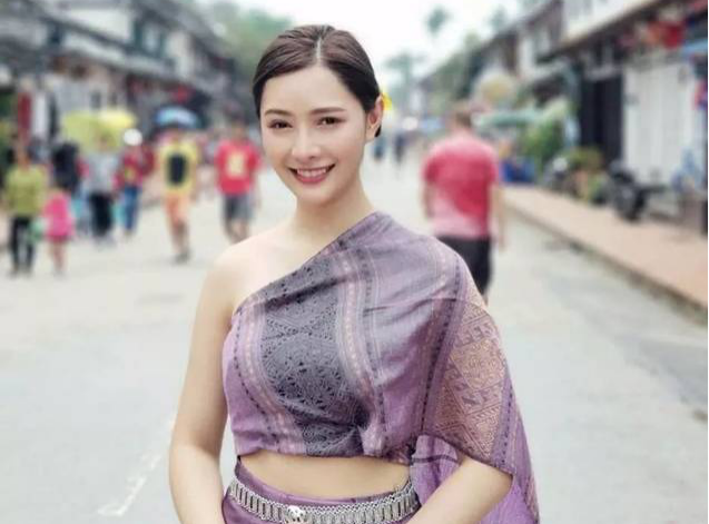 给老挝美女两百块,会发生什么?可能很多人都猜不到