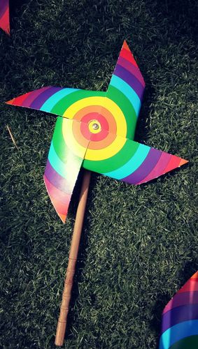 官渡区幼儿园矣六分园中一班微秀——家园共育,快乐成长《彩虹风车》