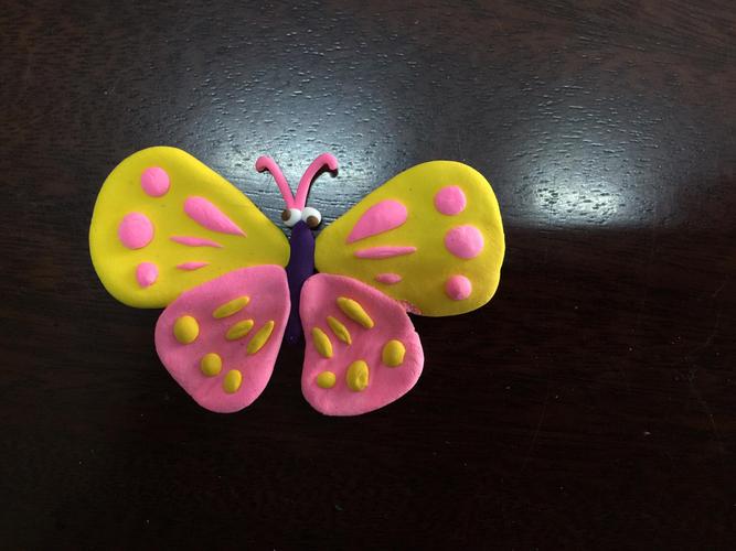 教小朋友做的彩泥蝴蝶