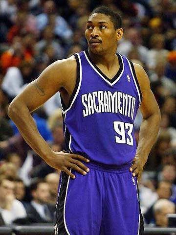 nba图:猛龙险胜国王 阿泰斯特"观月"