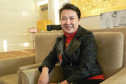 袁慧琴 为古老的京剧艺术插上现代翅膀