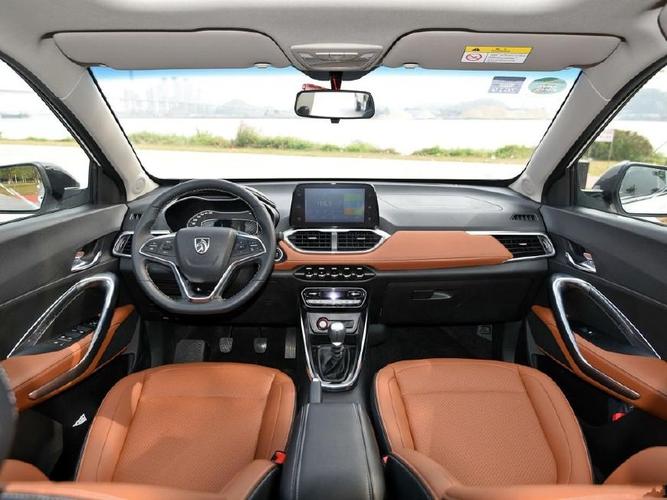 7万级手动高配车 宝骏510还是奇瑞新瑞虎3?