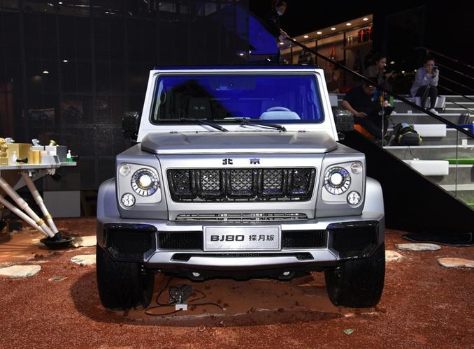北汽版的"大g",北京bj80新车型亮相,气场很强大,配3.0t动力