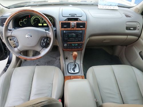 匹马力动力好,实表10万公里,武汉牌,无事故,车况极品,漆面靓,内饰新