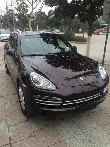 保时捷 cayenne 2014款 platinum edition