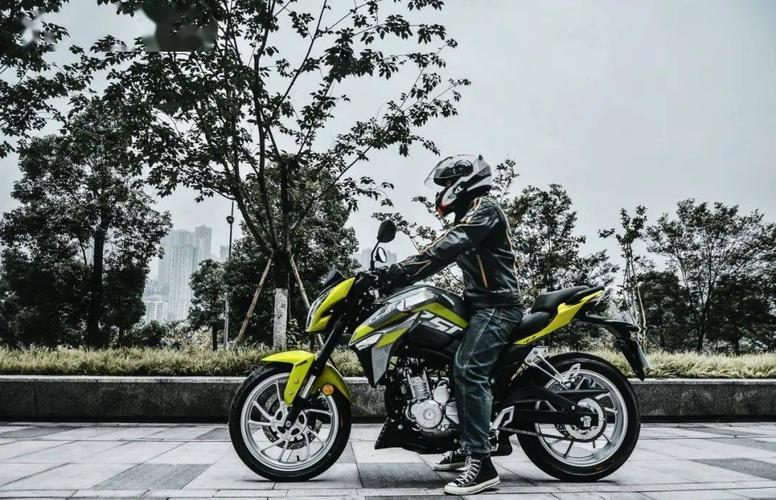 鲜肉街跑再进化力帆kps250评测