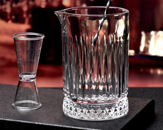 刻花水晶调酒杯分酒壶鸡尾酒搅拌杯调酒师调和杯酒吧ktv分酒器