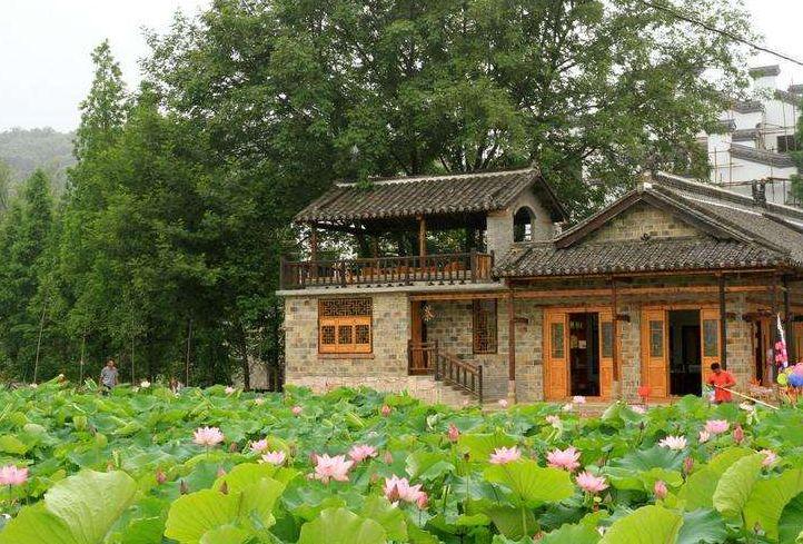 信阳郝堂村