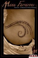 腰部到臀部经典的图腾纹身图案