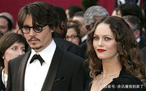 德普和前女友凡妮莎