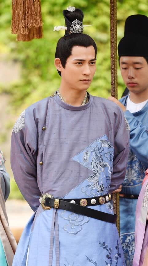 杨烁,娜扎,靳东,刘涛的新剧即将开播,网友:最想看前两部