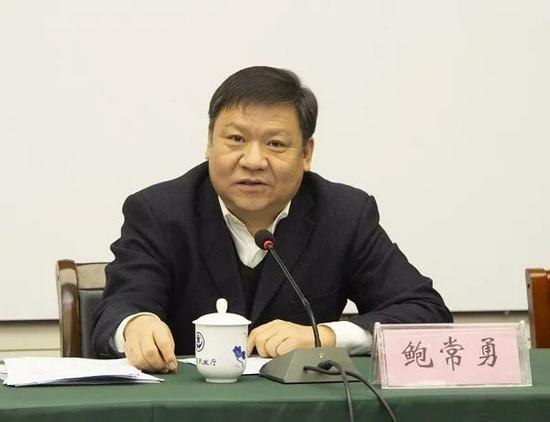 正文    鲍常勇任驻马店市委书记,蒿慧杰不再担任   新任驻马店市委