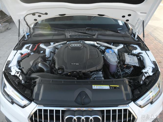 奥迪a4 allroad 2017款 45tfsi quattro 运动型--发动机外观 / 130