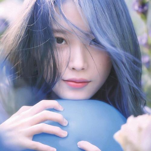 李知恩 iu头像合集 这女人笑起来我真挡不住