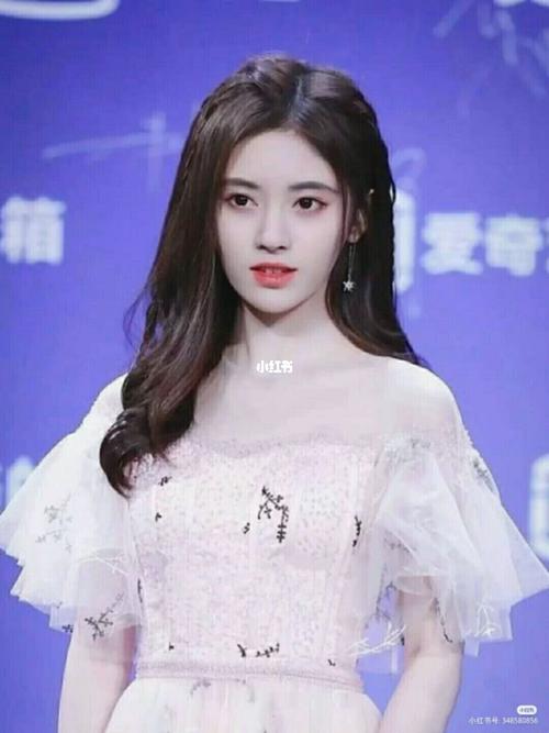 赵露思pk鞠婧祎_赵露思_鞠婧祎_娱乐_明星娱乐资讯