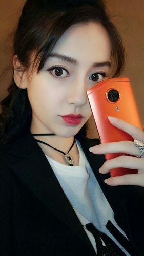 angelababy自拍