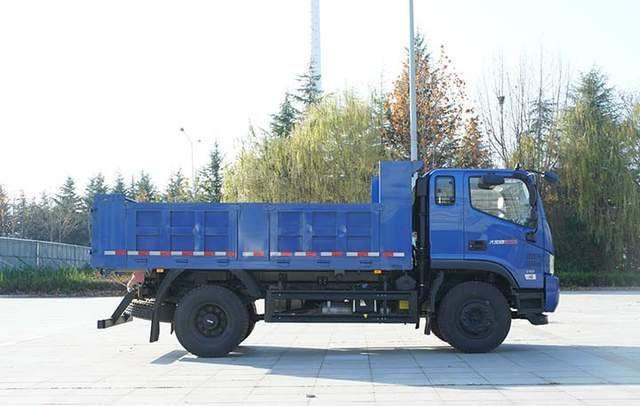 作为一辆大黄牌自卸车,福田瑞沃大金刚es5在自重和总重上可谓是达到