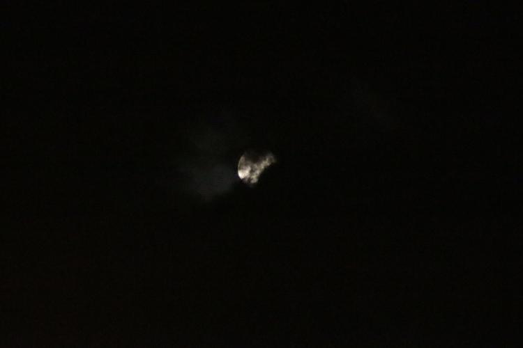 月黑风高