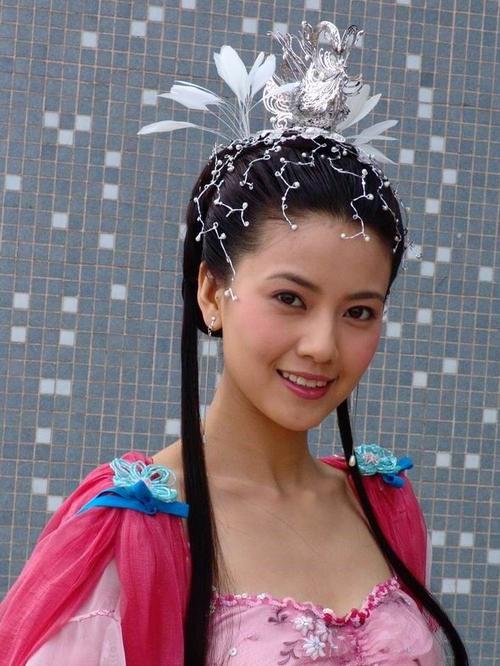 古装剧照——倾国倾城的古装女子_看图_古装剧照吧_百度贴吧