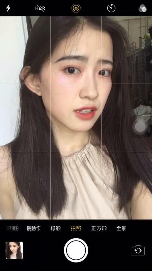 抖音草草儿数据-粉丝数,联系方式