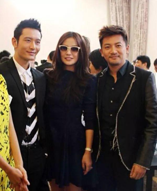 苏有朋黄晓明给赵薇生日,羡慕这比《还珠格格》还久的