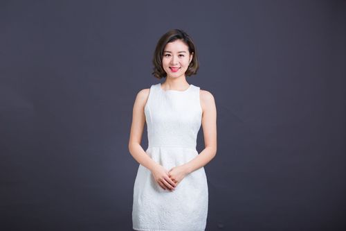 楚苗_主持人_江西网络广播电视台