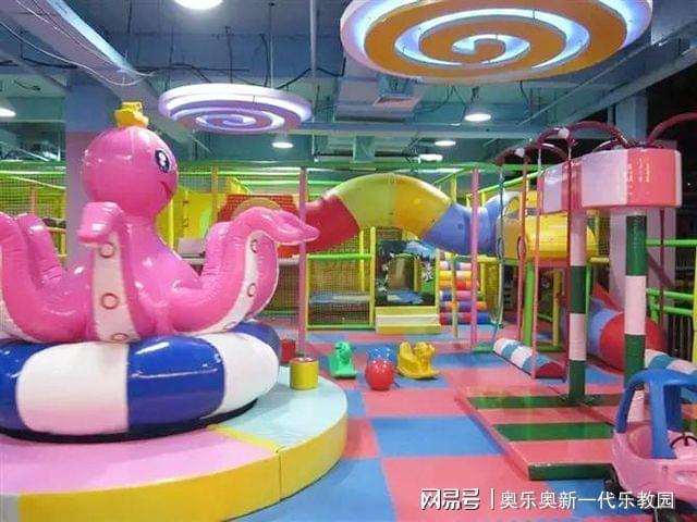 开一家100平的室内儿童淘气堡乐园会亏吗?