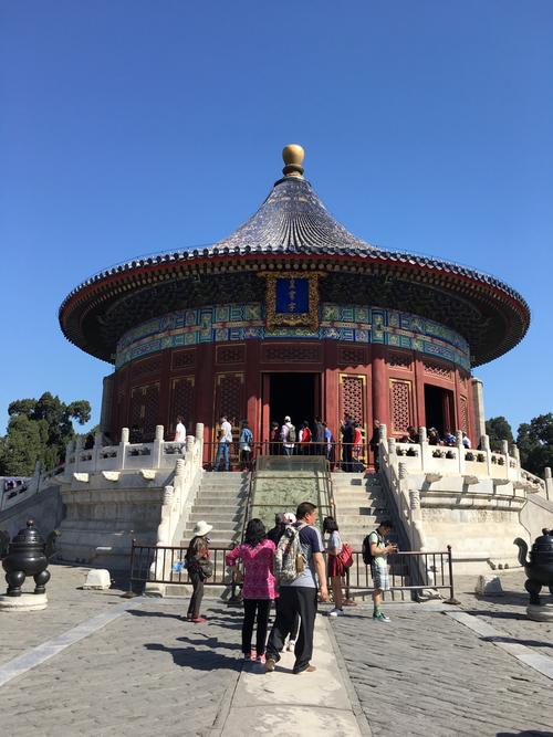 天坛的圜丘和回音壁