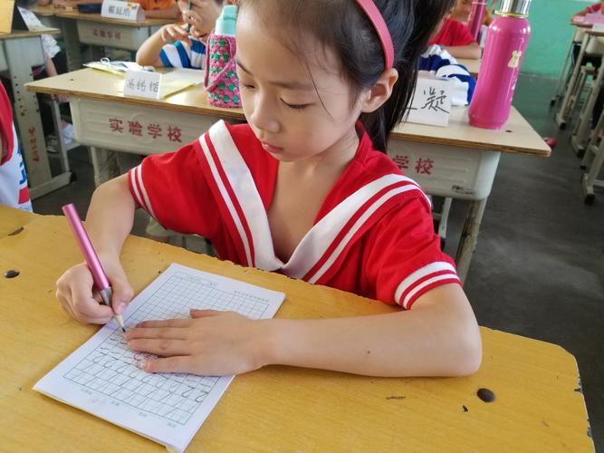 泰安实验学校一年级十一班萌娃上学三天啦