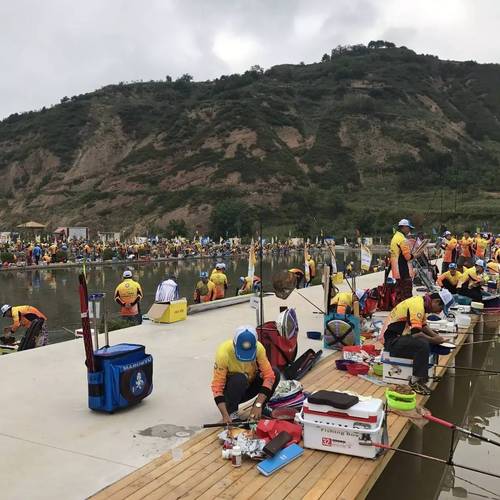 炎炎夏日,却抵挡不住钓鱼人的火爆热情,400硬汉齐聚甘肃天水, 展开