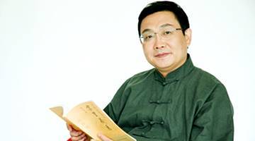 新媒体管家    徐文兵 厚朴中医学堂堂主   曾受著名主持人梁冬之邀