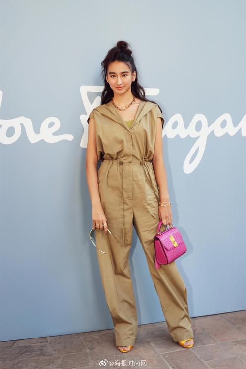 李宛妲vanda 受邀出席@菲拉格慕ferragamo 2020春夏大
