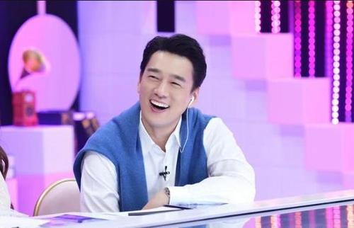 46岁"总裁脸"王耀庆:我高中立志当奸商,27岁为拎包入住娶青梅