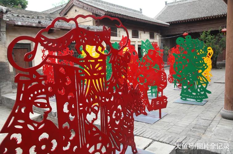 山西襄汾: 观奇特剪纸艺术 赏传统民俗文化
