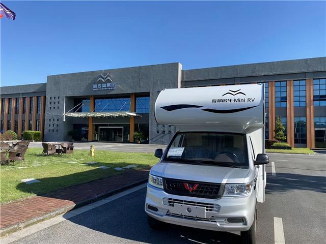 戴德新款五菱mini百姓房车,小巧外观内部大空间