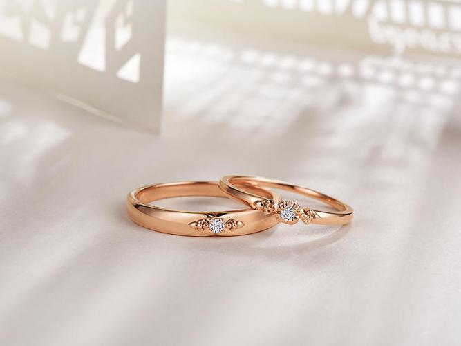 图文详情对戒款式证书不分级切工是是否带钻是是否商场同款材质对戒