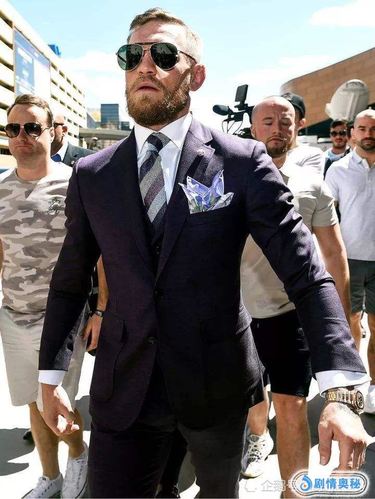 嘴炮康纳为何敢这么嚣张?超长的臂展已说明一切