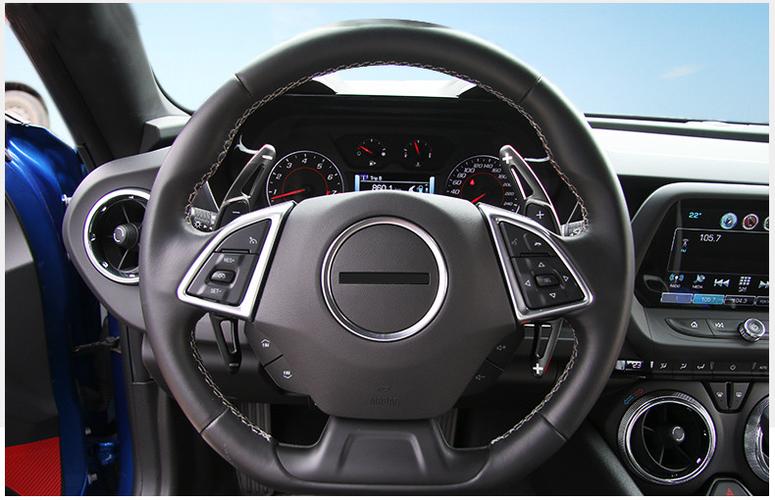 推荐17年后雪佛兰科迈罗大黄蜂内饰改装