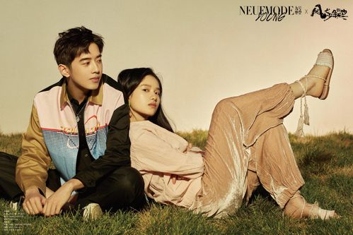 简介:张婧仪梁靖康周依然周游合体写真图片,分享一组周依然图片给大家