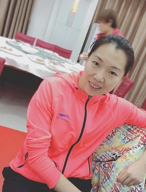 李晓霞为何会选择退役,难道也是孔令辉打压?听听刘诗雯怎么说