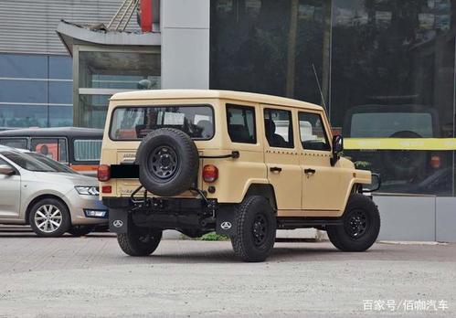 北汽新款bj 212/勇士皮卡上市 全新硬顶设计 轴距增加