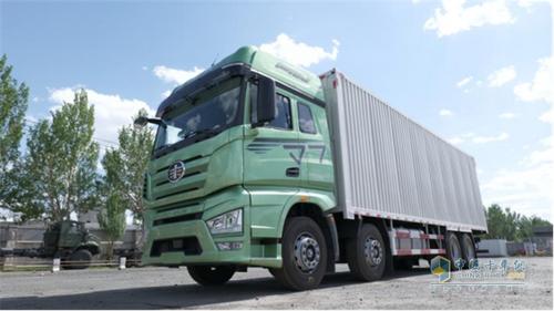 一汽解放 j7载货车